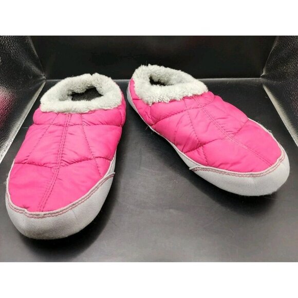 L.L. Bean Slippers Quilted Puffer Magenta Booties Size XS Women’s 7.5-8.5 - Picture 1 of 7